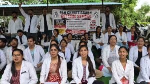 बड़ी खबर–स्वास्थ्य सेवाएं हुई प्रभावित….जगदलपुर मेडिकल कॉलेज में इंटर्न डॉक्टरों की हड़ताल